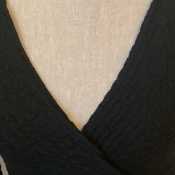 🎁Host Pick🎁 NWOT Amadi Fara Surplice dress in black from Anthropologie, size xs - Picture 5 of 8